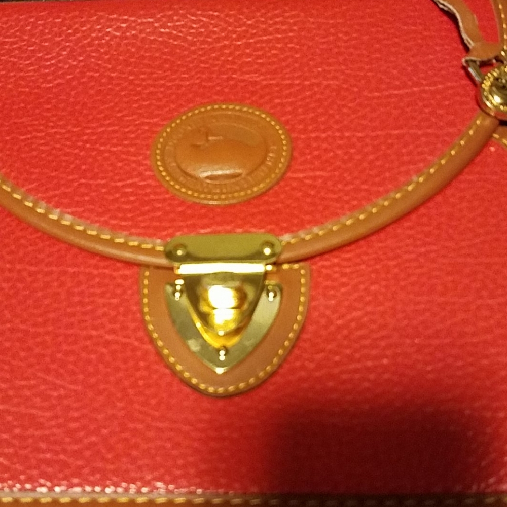 Dooney & Bourke - Picture 2 of 9
